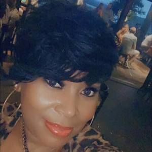 Meet your Posher, Joyce